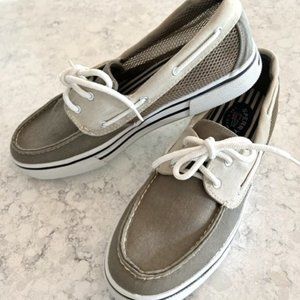 Sperry Canvas Topsider shoes